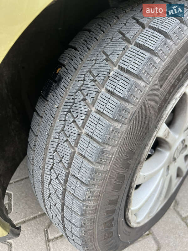 Хэтчбек Nissan TIIDA 2008 в Хмельницком