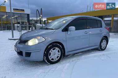 Хэтчбек Nissan TIIDA 2011 в Днепре