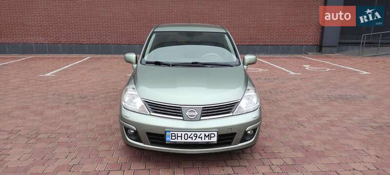 Хэтчбек Nissan TIIDA 2008 в Одессе фото 2 Хэтчбек Nissan TIIDA 2008 в Одессе