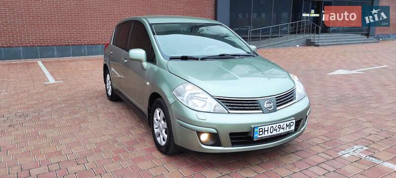 Хэтчбек Nissan TIIDA 2008 в Одессе фото 8 Хэтчбек Nissan TIIDA 2008 в Одессе