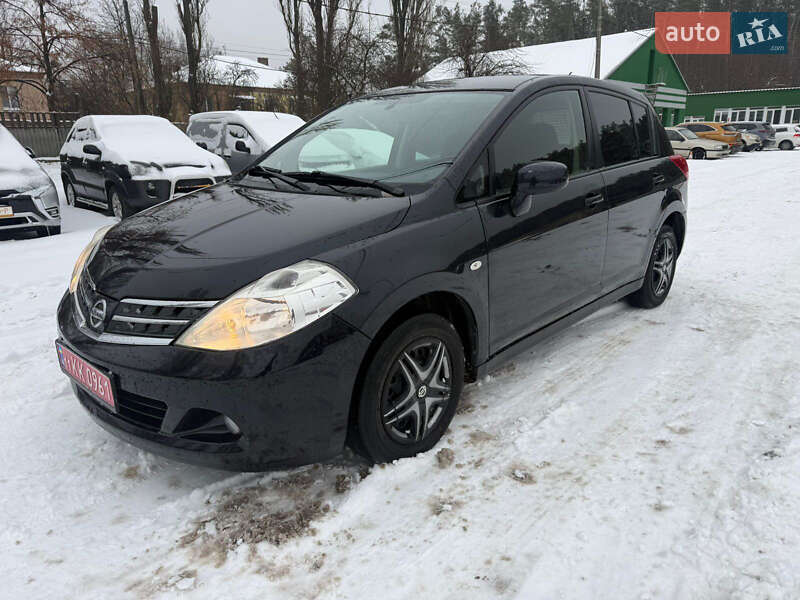 Седан Nissan TIIDA 2012 в Києві фото 9 Седан Nissan TIIDA 2012 в Києві