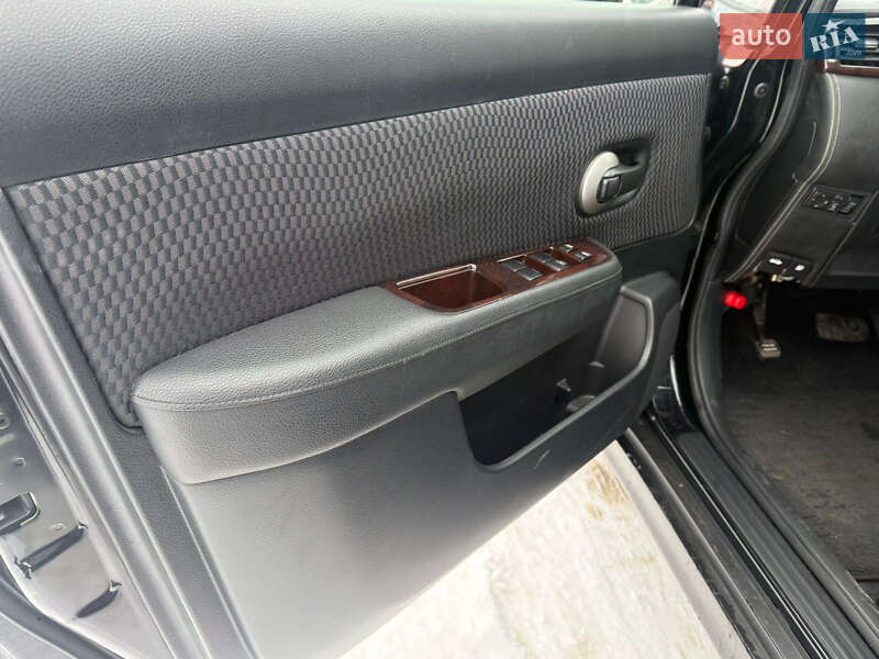 Седан Nissan TIIDA 2012 в Києві фото 20 Седан Nissan TIIDA 2012 в Києві