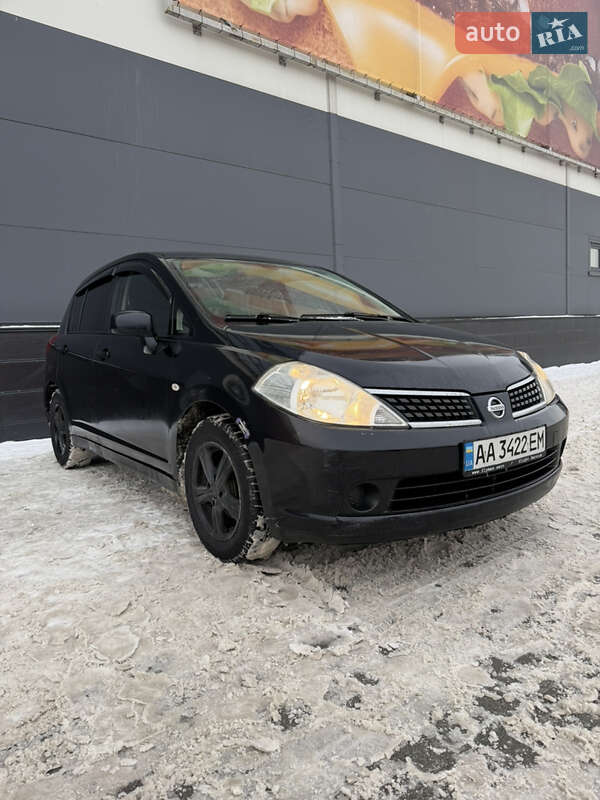 Хэтчбек Nissan TIIDA 2008 в Киеве фото 8 Хэтчбек Nissan TIIDA 2008 в Киеве