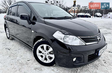 Хетчбек Nissan TIIDA 2011 в Харкові