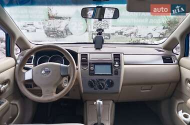 Хэтчбек Nissan TIIDA 2008 в Ивано-Франковске