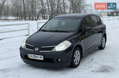 Хэтчбек Nissan TIIDA 2007 в Черкассах