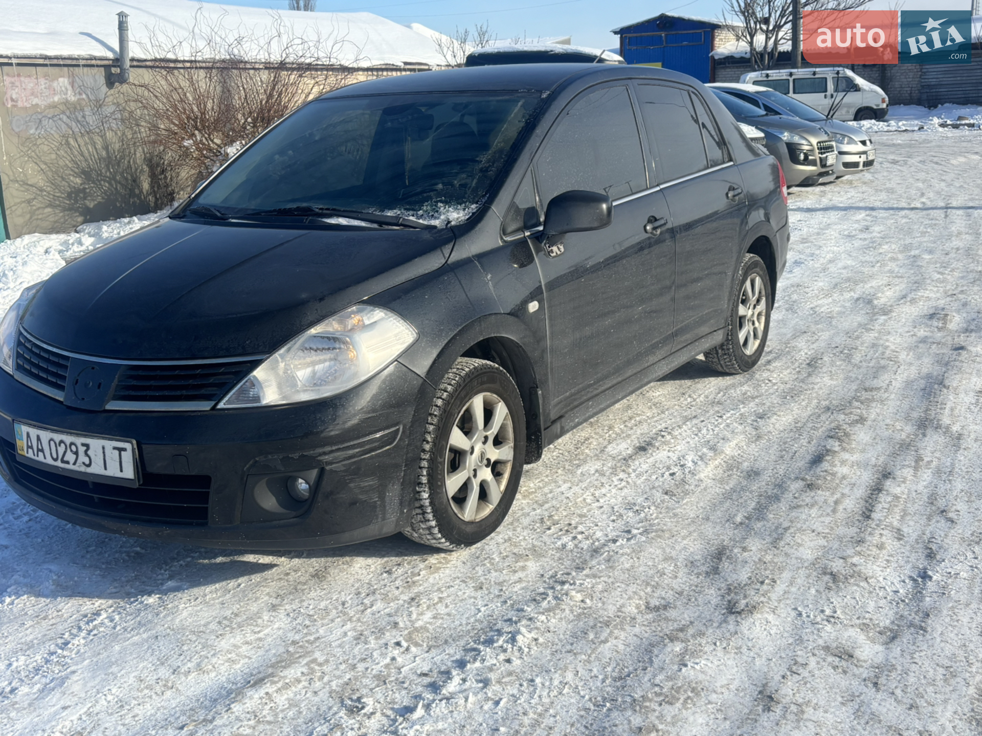 2010 Nissan Tiida - мініатюра 3