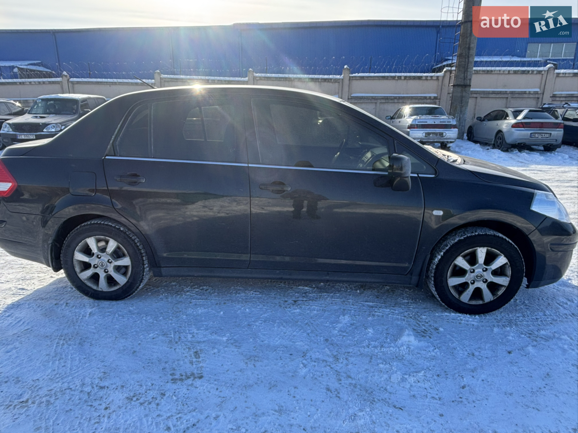 2010 Nissan Tiida - мініатюра 7