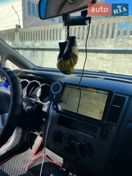 Хэтчбек Nissan TIIDA 2006 в Одессе