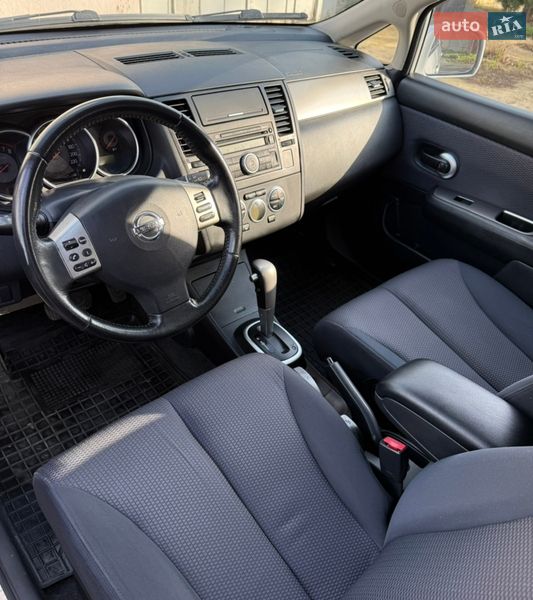 Хэтчбек Nissan TIIDA 2008 в Одессе