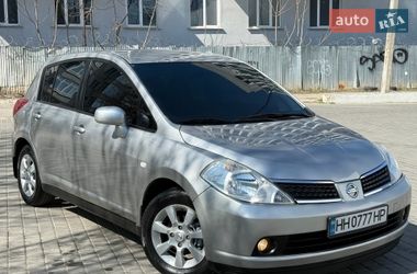 Хэтчбек Nissan TIIDA 2007 в Одессе