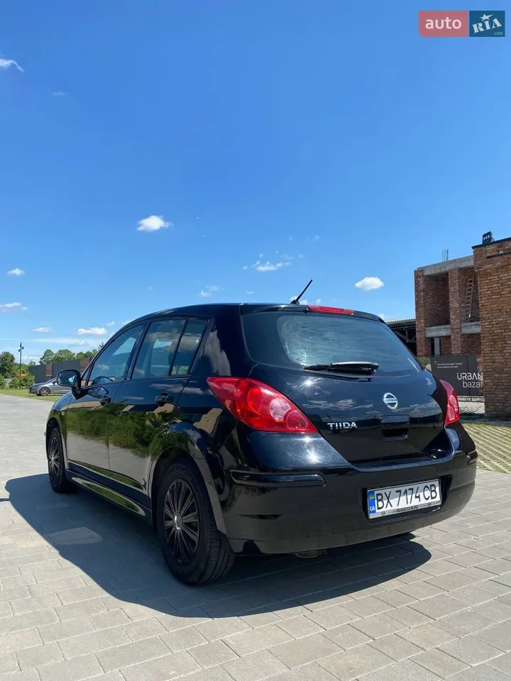 2010 Nissan Tiida - мініатюра 18
