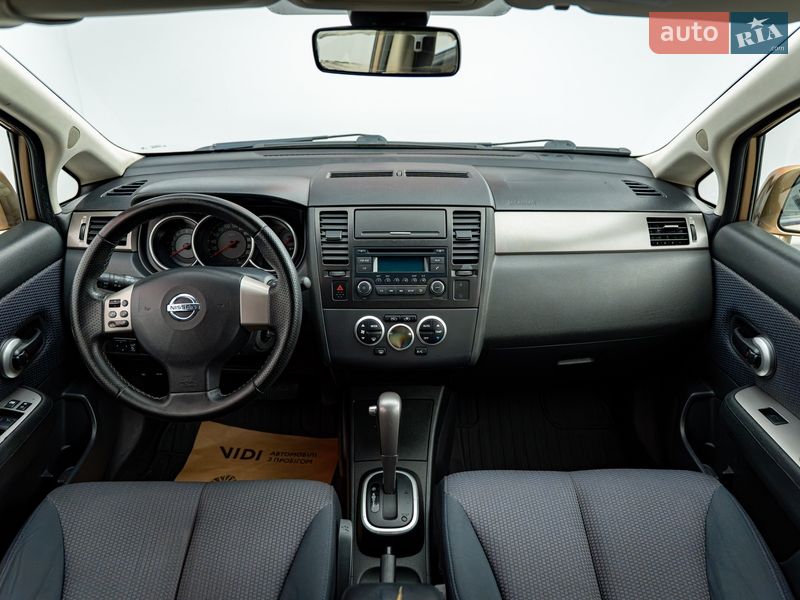 Хетчбек Nissan TIIDA 2008 в Києві