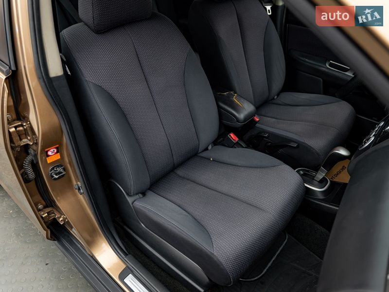 Хетчбек Nissan TIIDA 2008 в Києві