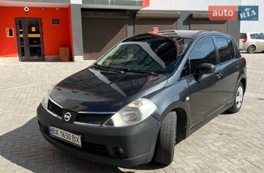 Хэтчбек Nissan TIIDA 2008 в Хмельницком