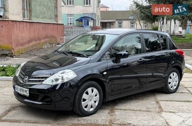 Хэтчбек Nissan TIIDA 2010 в Тульчине