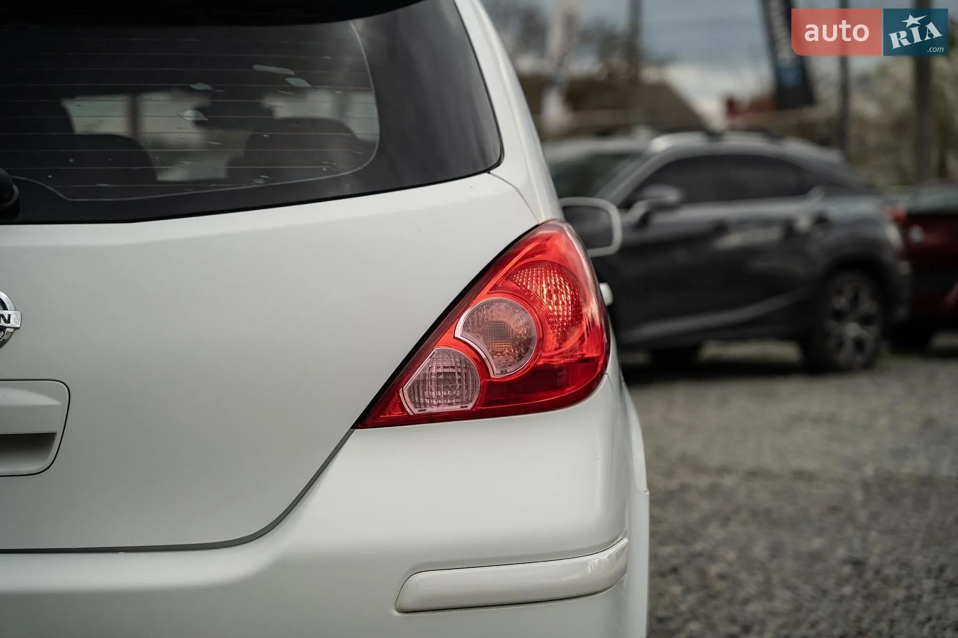 2010 Nissan Tiida - мініатюра 7