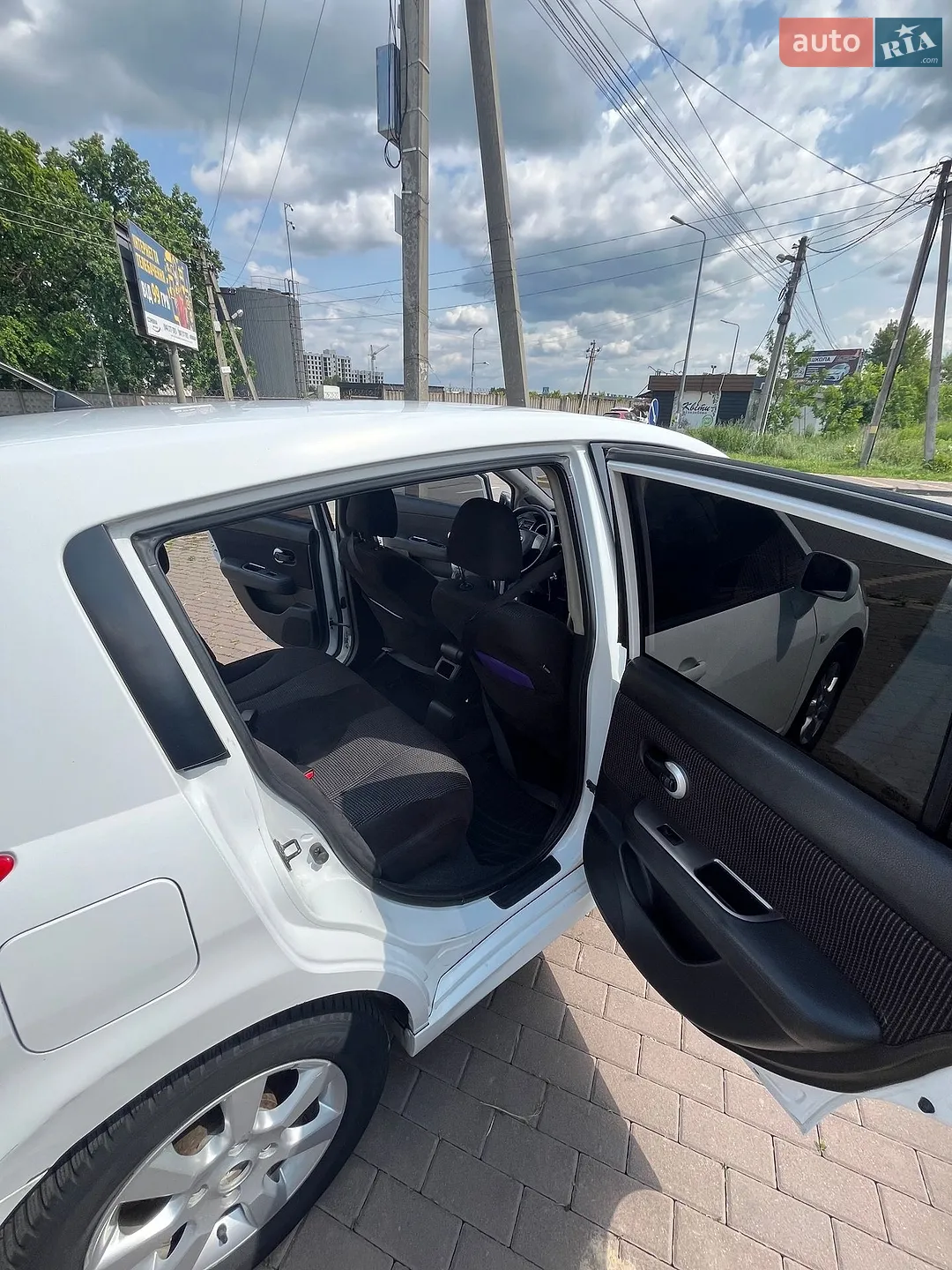 2012 Nissan Tiida - мініатюра 17