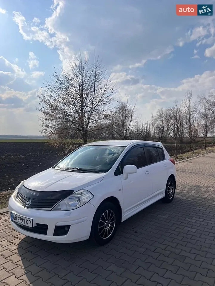 2012 Nissan Tiida - мініатюра 12