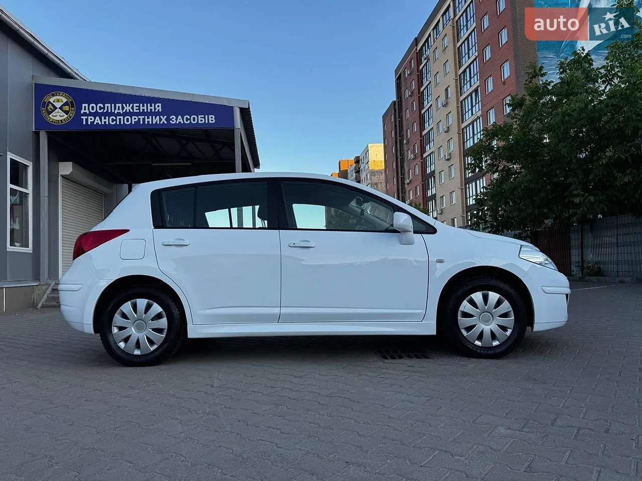 2012 Nissan Tiida - мініатюра 38