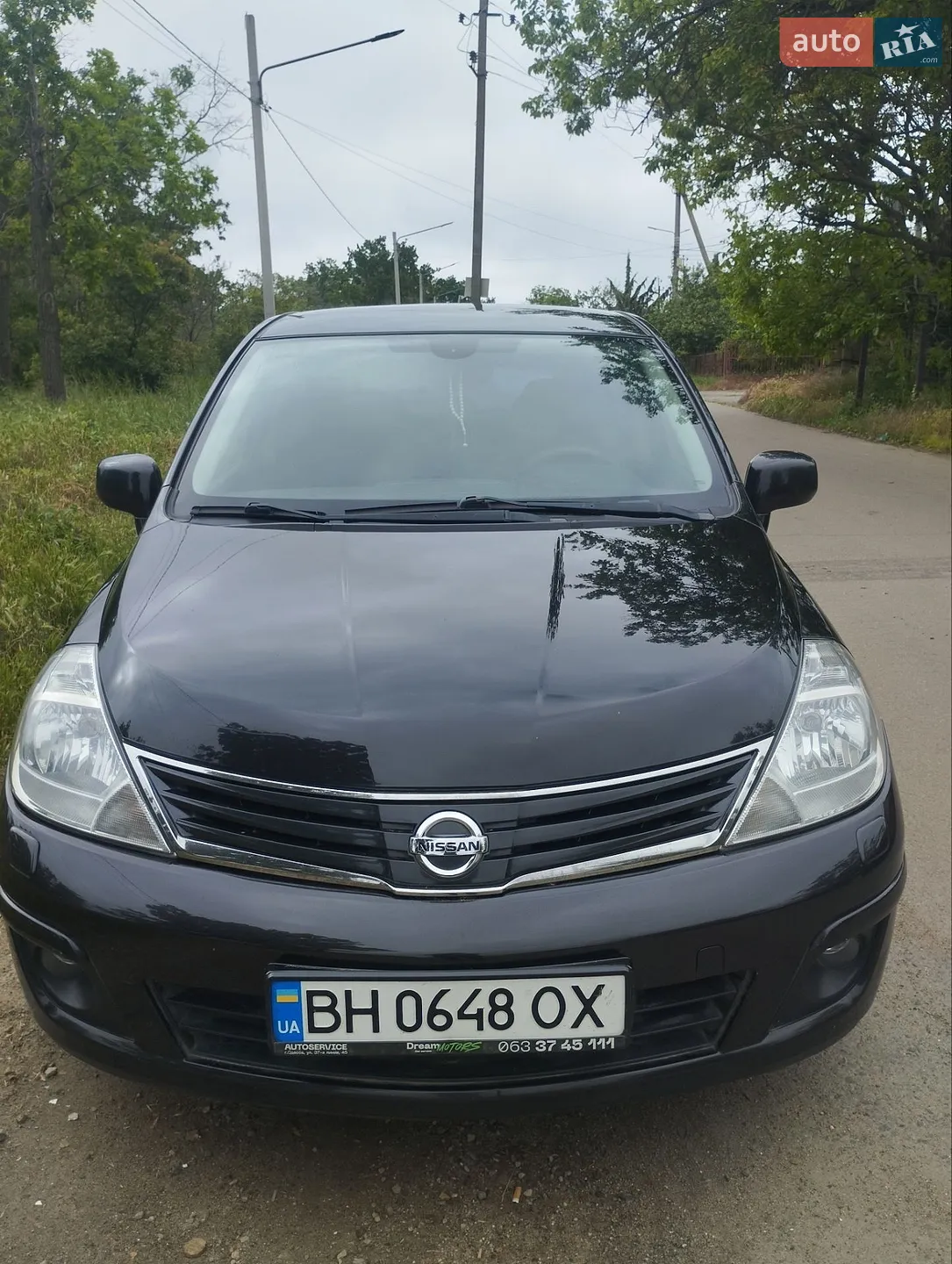 2010 Nissan Tiida - мініатюра 2