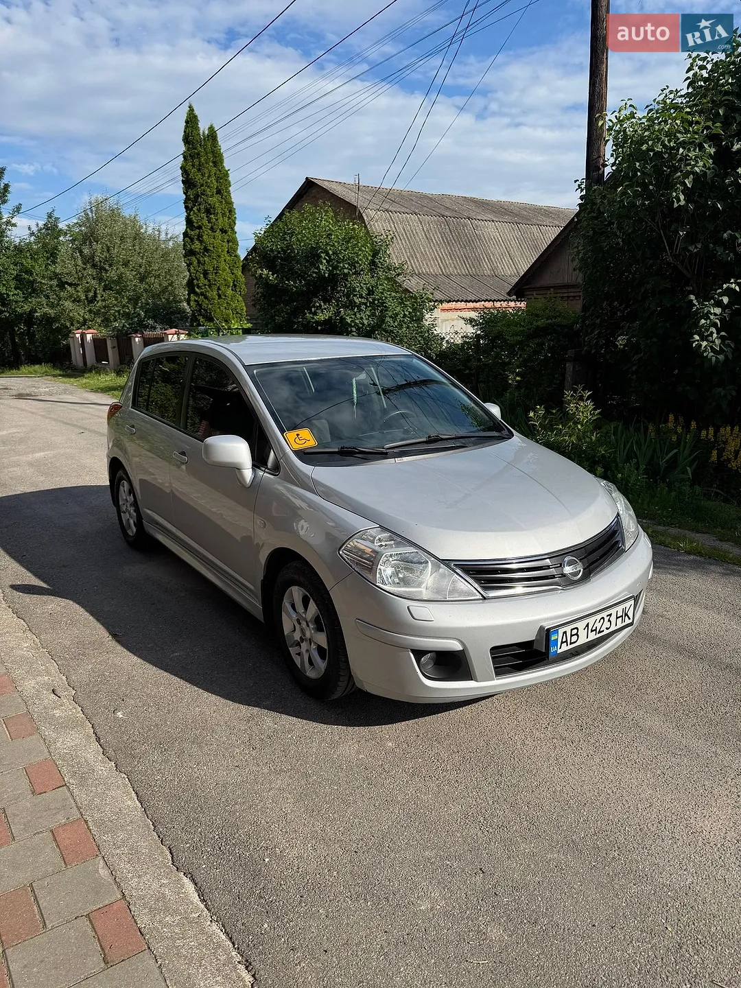 2012 Nissan Tiida - мініатюра 4