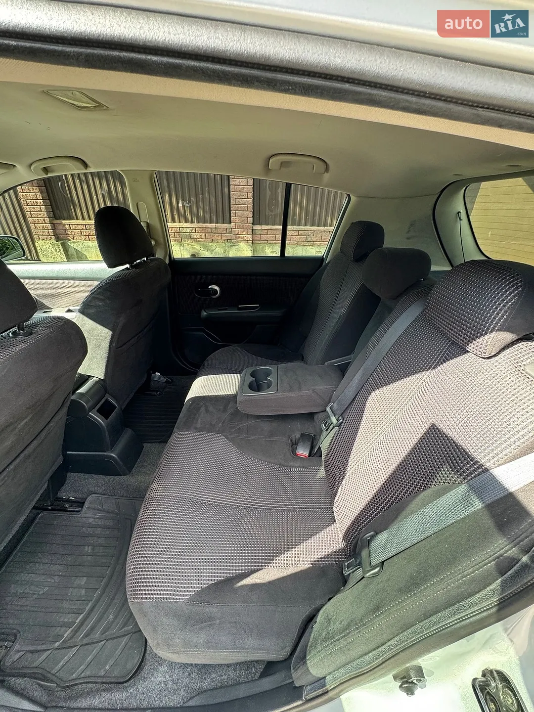 2012 Nissan Tiida - мініатюра 27
