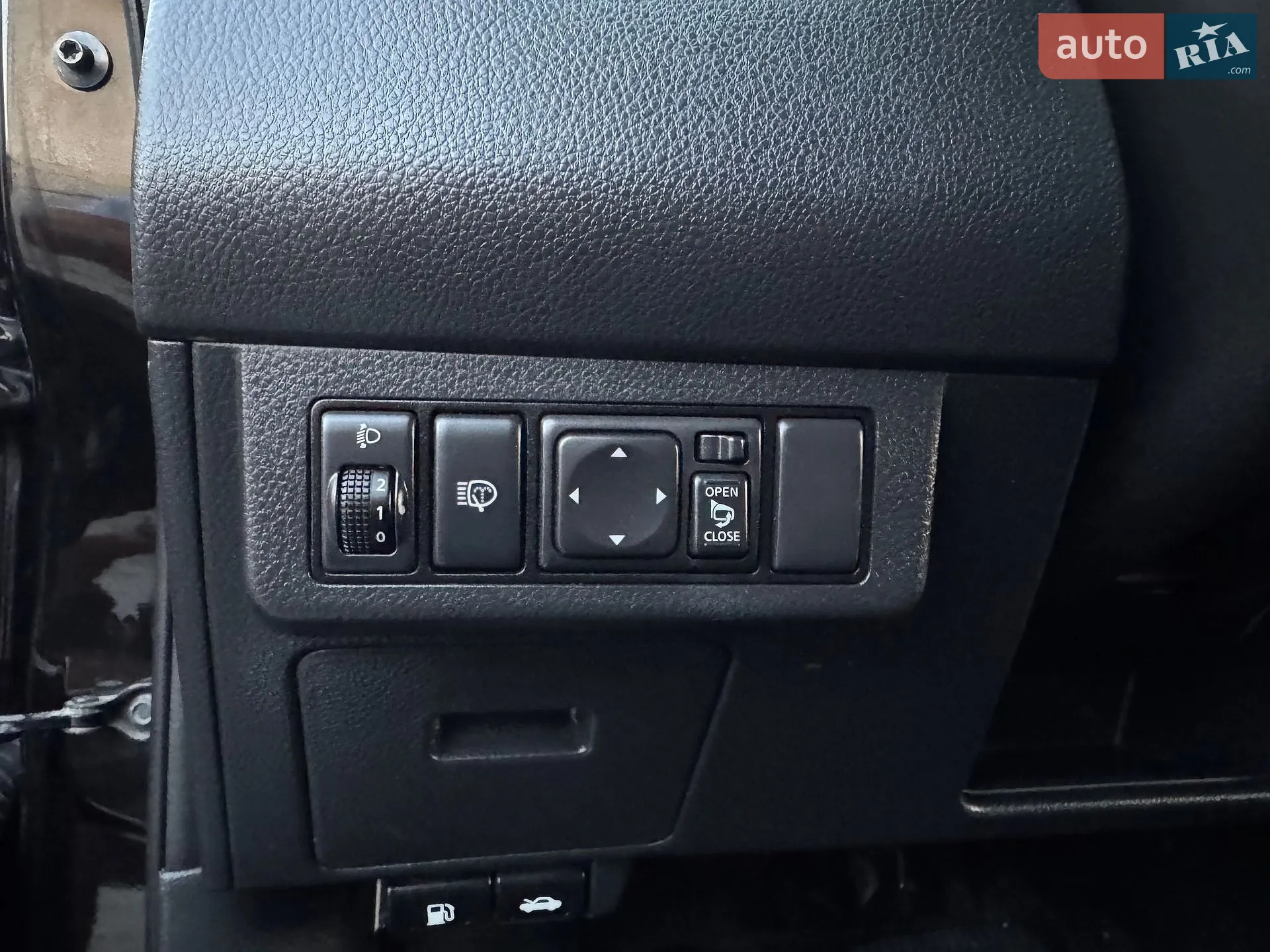 2010 Nissan Tiida - мініатюра 50