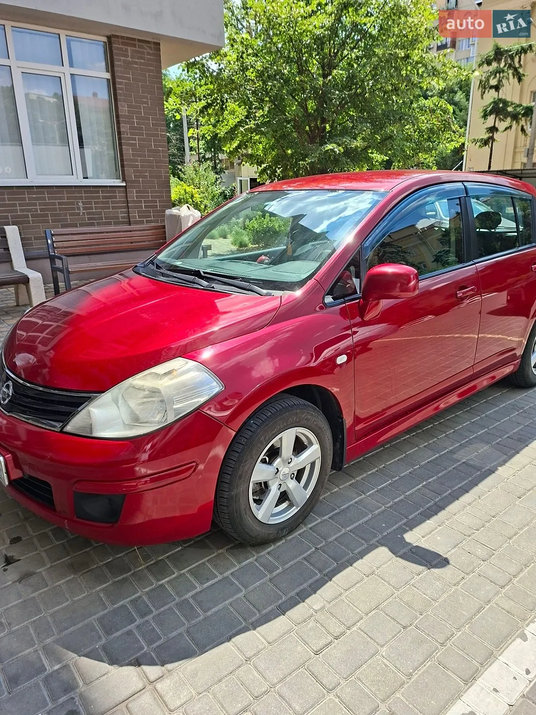 2012 Nissan Tiida - фото 1