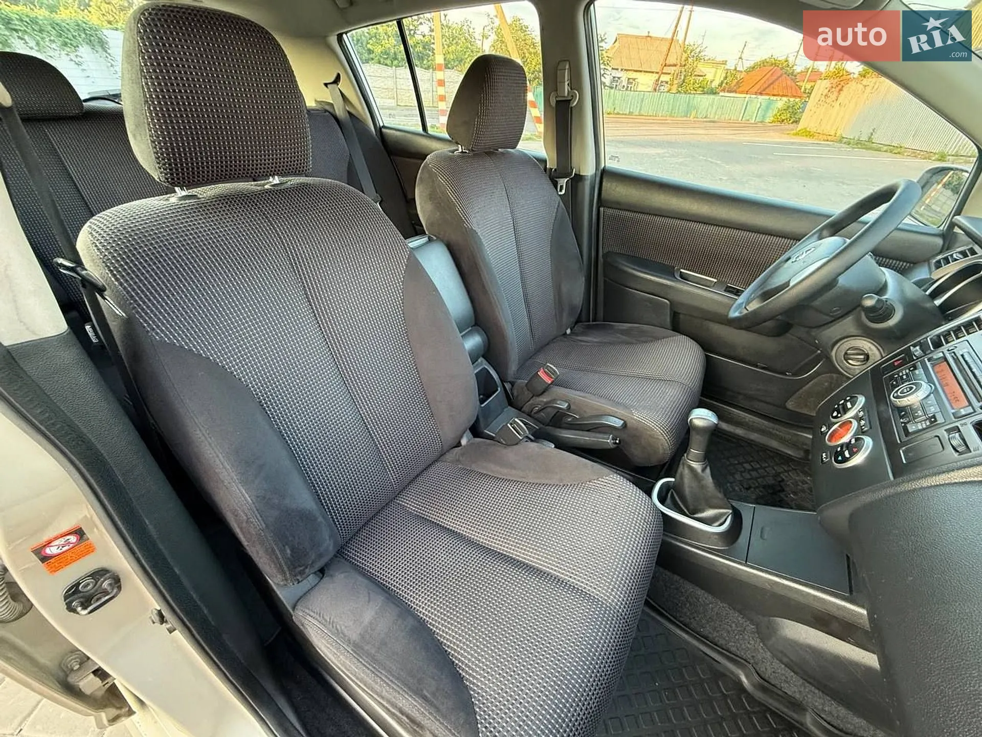 2012 Nissan Tiida - мініатюра 34