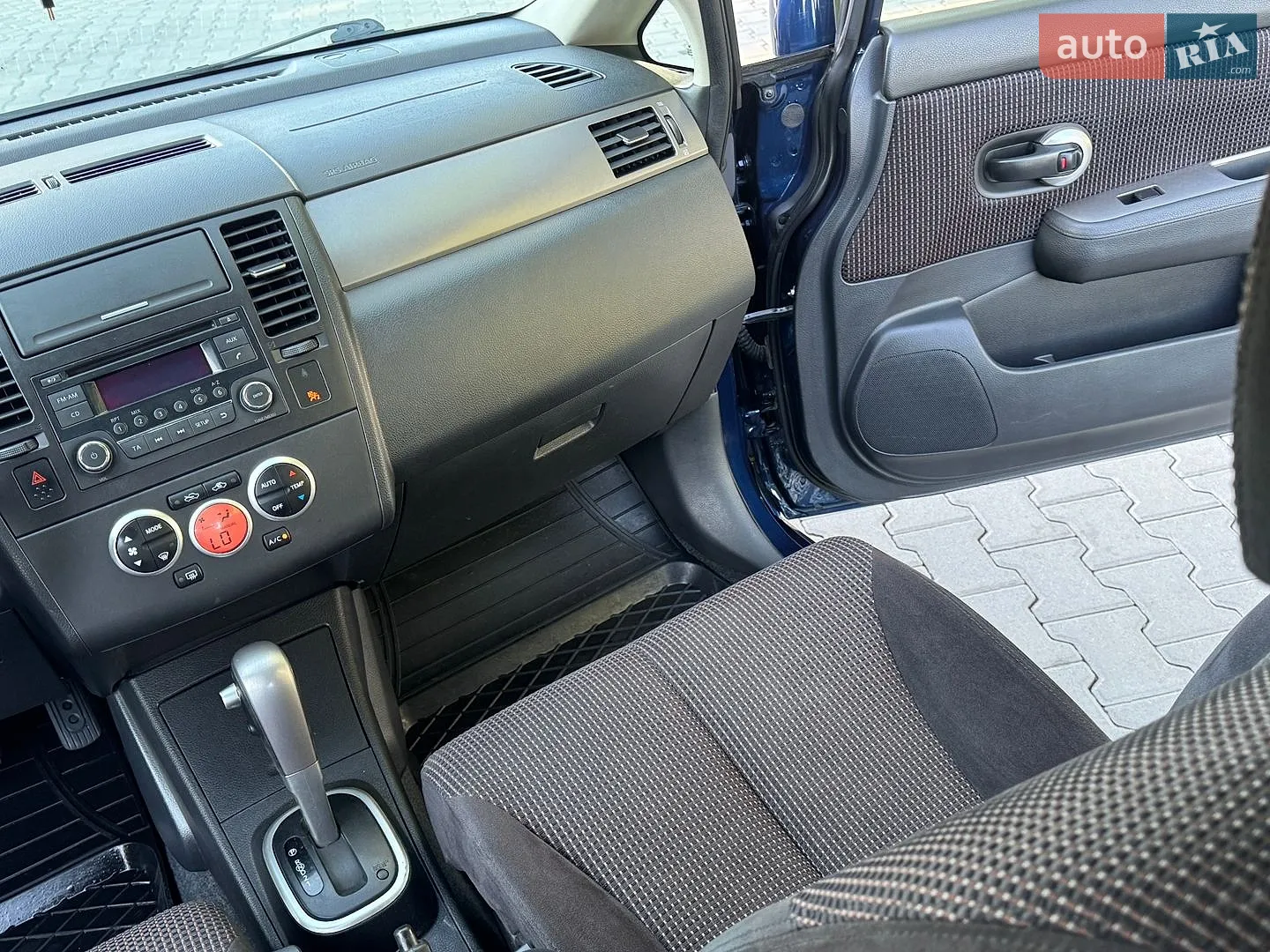 2012 Nissan Tiida - мініатюра 23