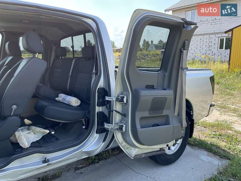 Пікап Nissan Titan 2006 в Києві