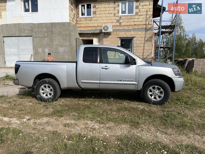 Пікап Nissan Titan 2006 в Києві