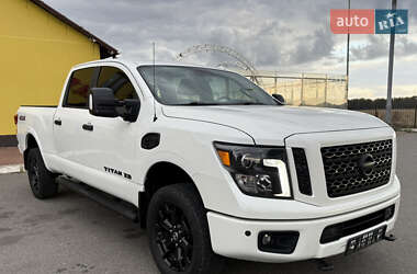 Грузовой фургон Nissan Titan 2018 в Киеве