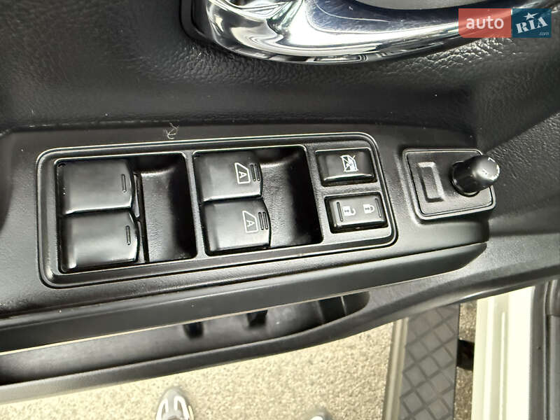 Грузовой фургон Nissan Titan 2018 в Киеве