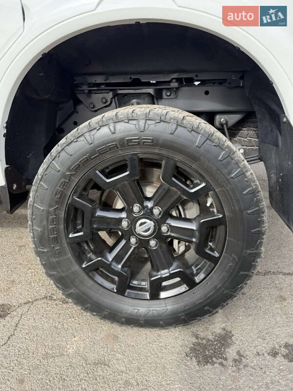 Грузовой фургон Nissan Titan 2018 в Киеве