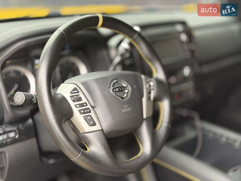 Пікап Nissan Titan 2018 в Києві