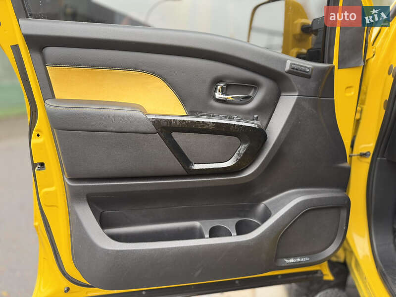 Пікап Nissan Titan 2018 в Києві