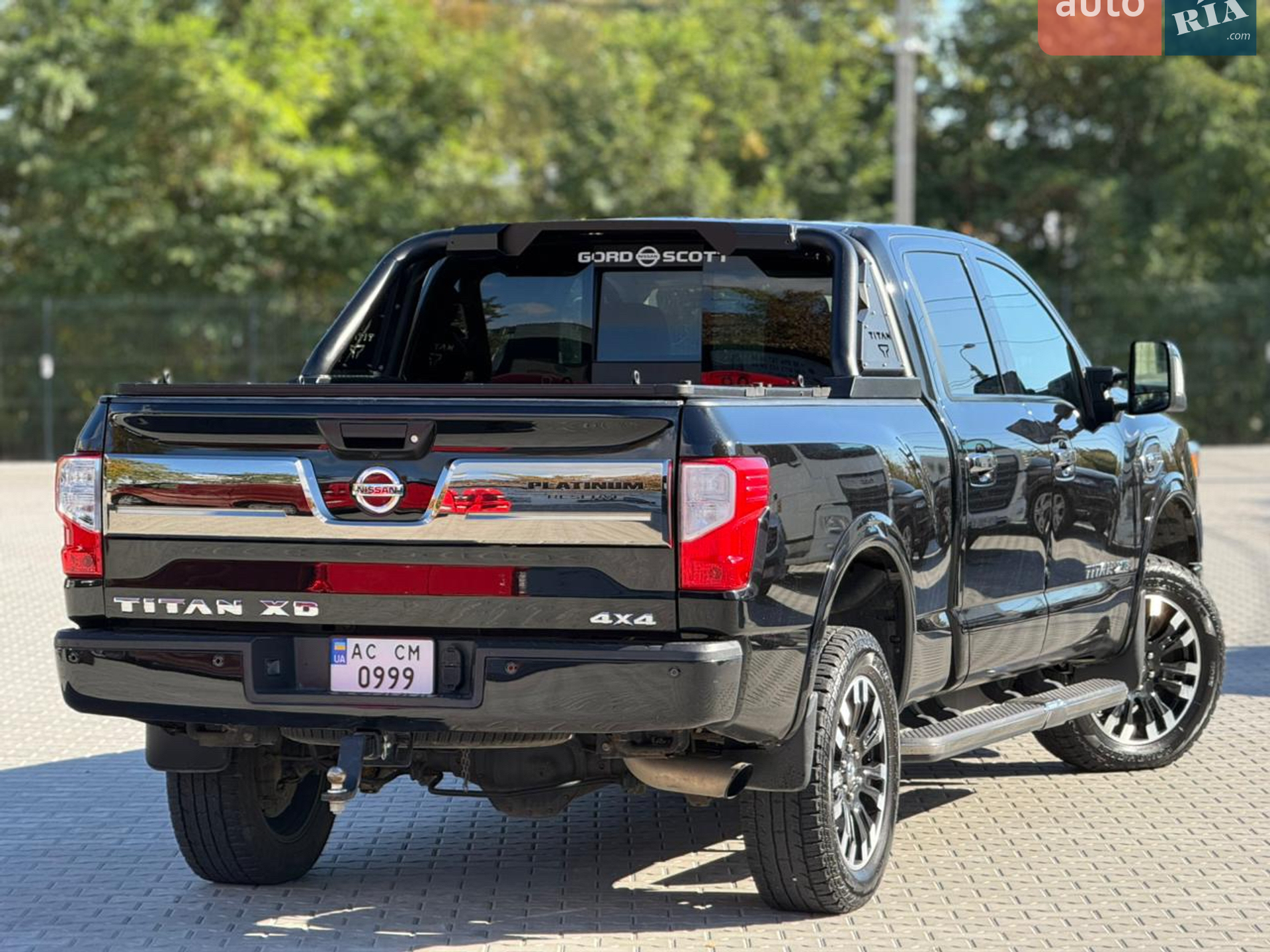 2016 Nissan Titan - мініатюра 5