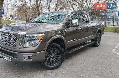 Другие грузовики Nissan Titan 2016 в Киеве
