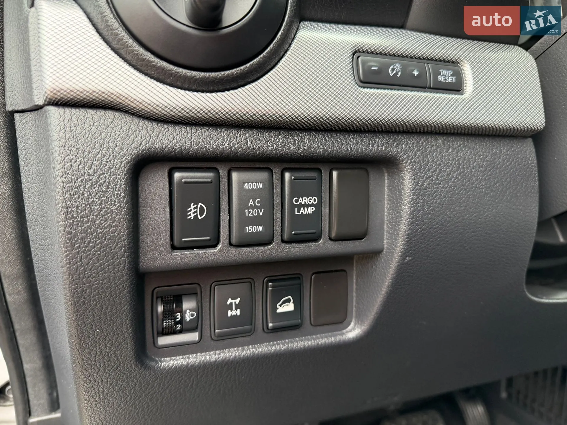 2016 Nissan Titan - мініатюра 20