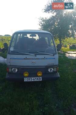 Мінівен Nissan Urvan 1991 в 