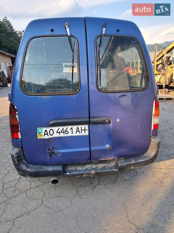 Минивэн Nissan Vanette 1999 в Ужгороде