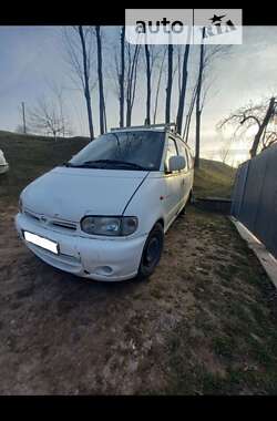 Минивэн Nissan Vanette 1999 в Черновцах