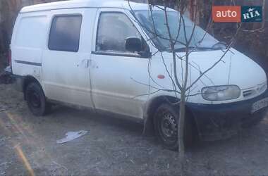 Мінівен Nissan Vanette 1999 в Чернівцях