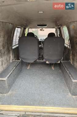 Грузовой фургон Nissan Vanette 2001 в 
