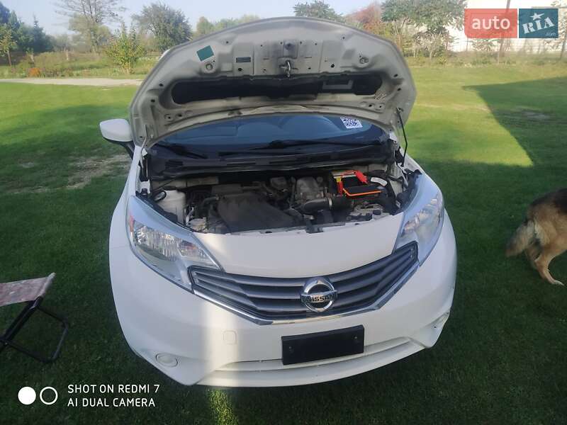 Хэтчбек Nissan Versa Note 2016 в Константиновке (Краматорского района)