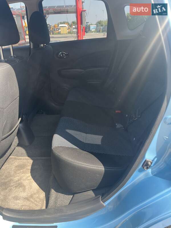Хетчбек Nissan Versa Note 2014 в Луцьку
