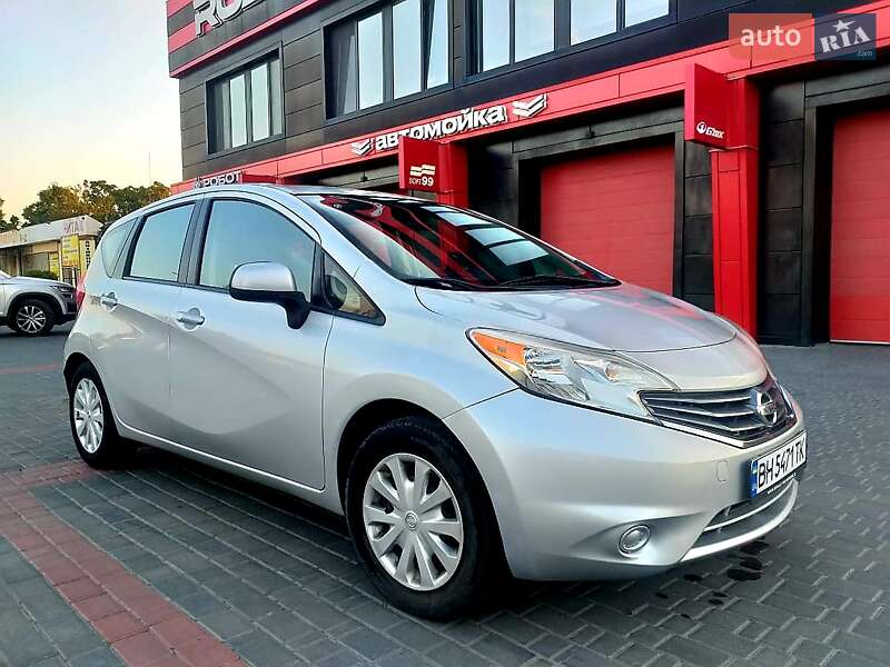 Хэтчбек Nissan Versa Note 2014 в Одессе