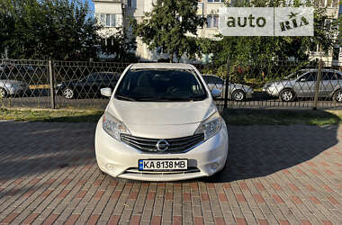 Хэтчбек Nissan Versa Note 2015 в Киеве